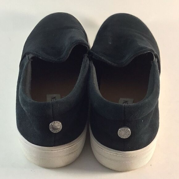 Steve Madden Gills suede shoes slip on sneakers black size 8 M - Picture 5 of 8